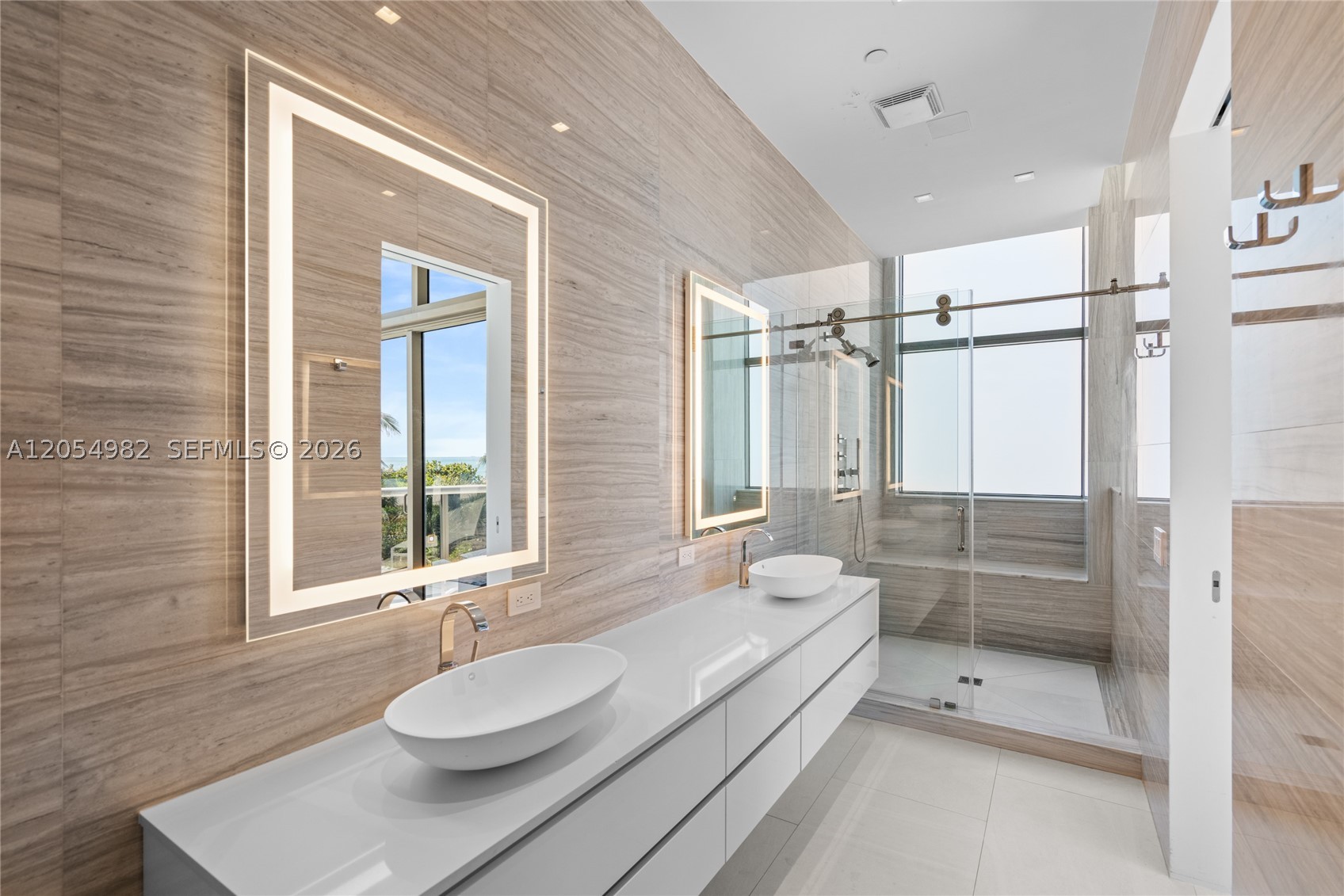 5875 Collins Ave #401, Miami Beach FL 33140