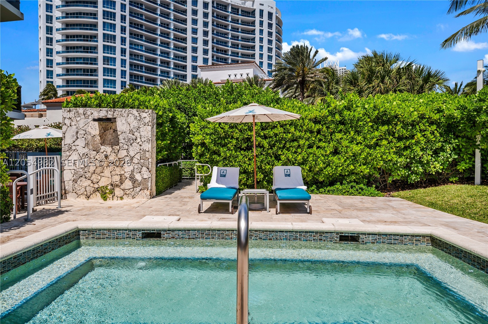 5875 Collins Ave #401, Miami Beach FL 33140