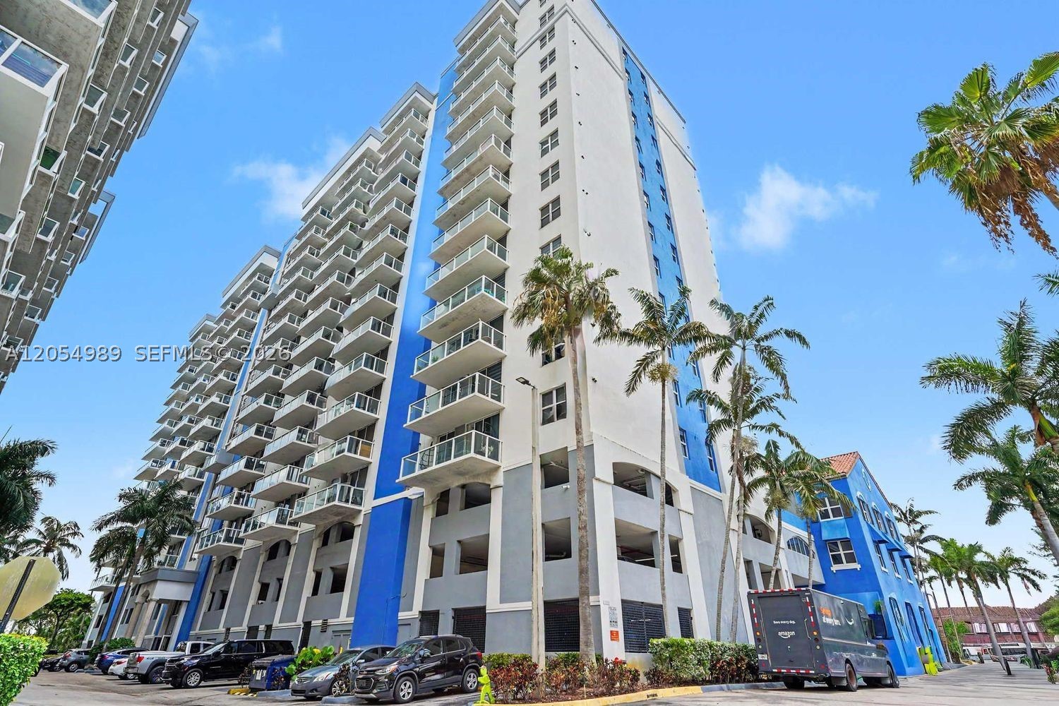 5085 NW 7th St #906, Miami FL 33126