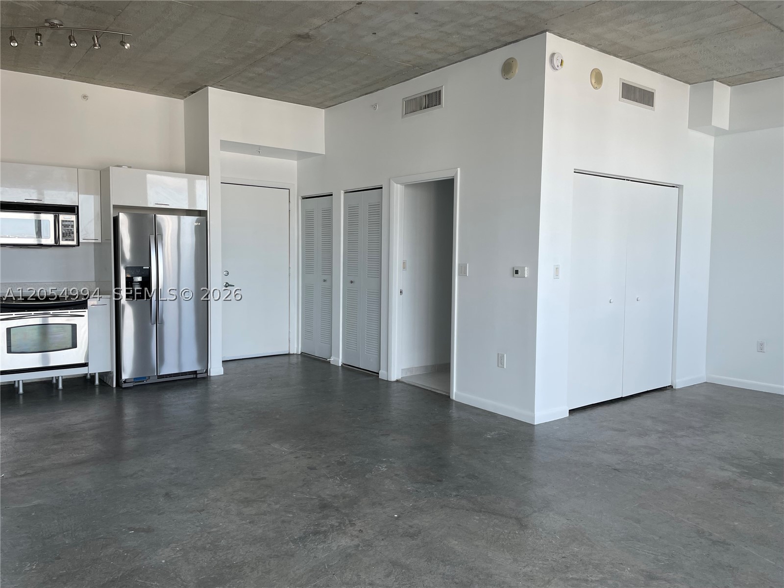 133 NE 2 AVE #2615, Miami FL 33132