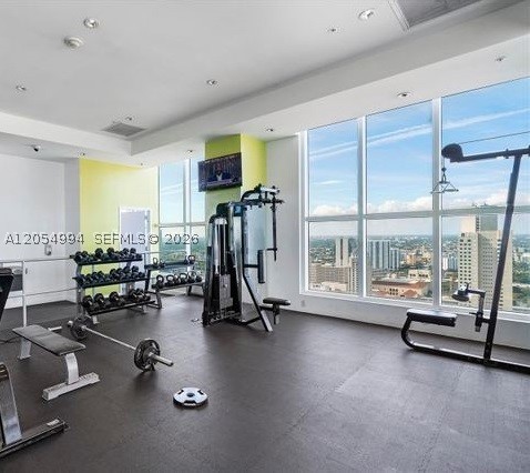 133 NE 2 AVE #2615, Miami FL 33132