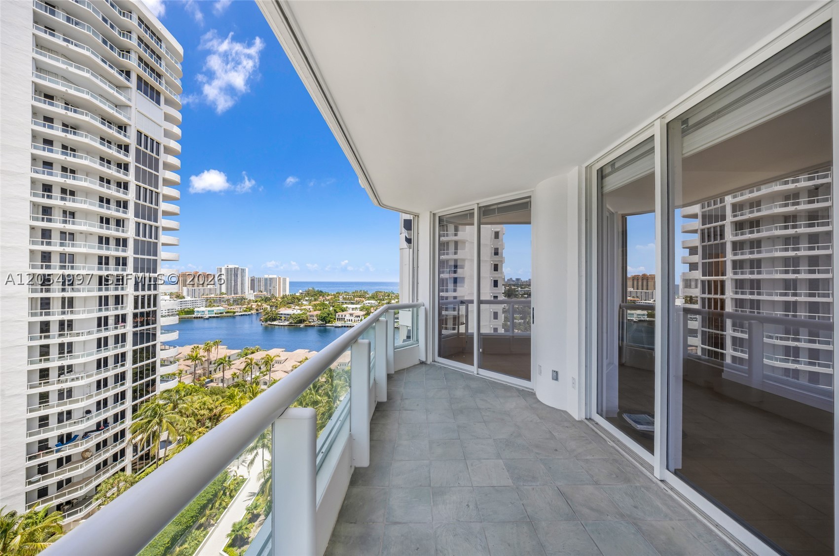 21150 Point Pl #1605, Aventura FL 33180