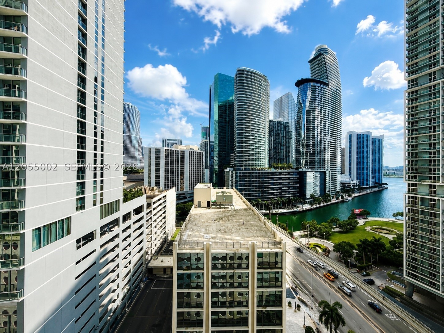 500 Brickell Ave #1805, Miami FL 33131
