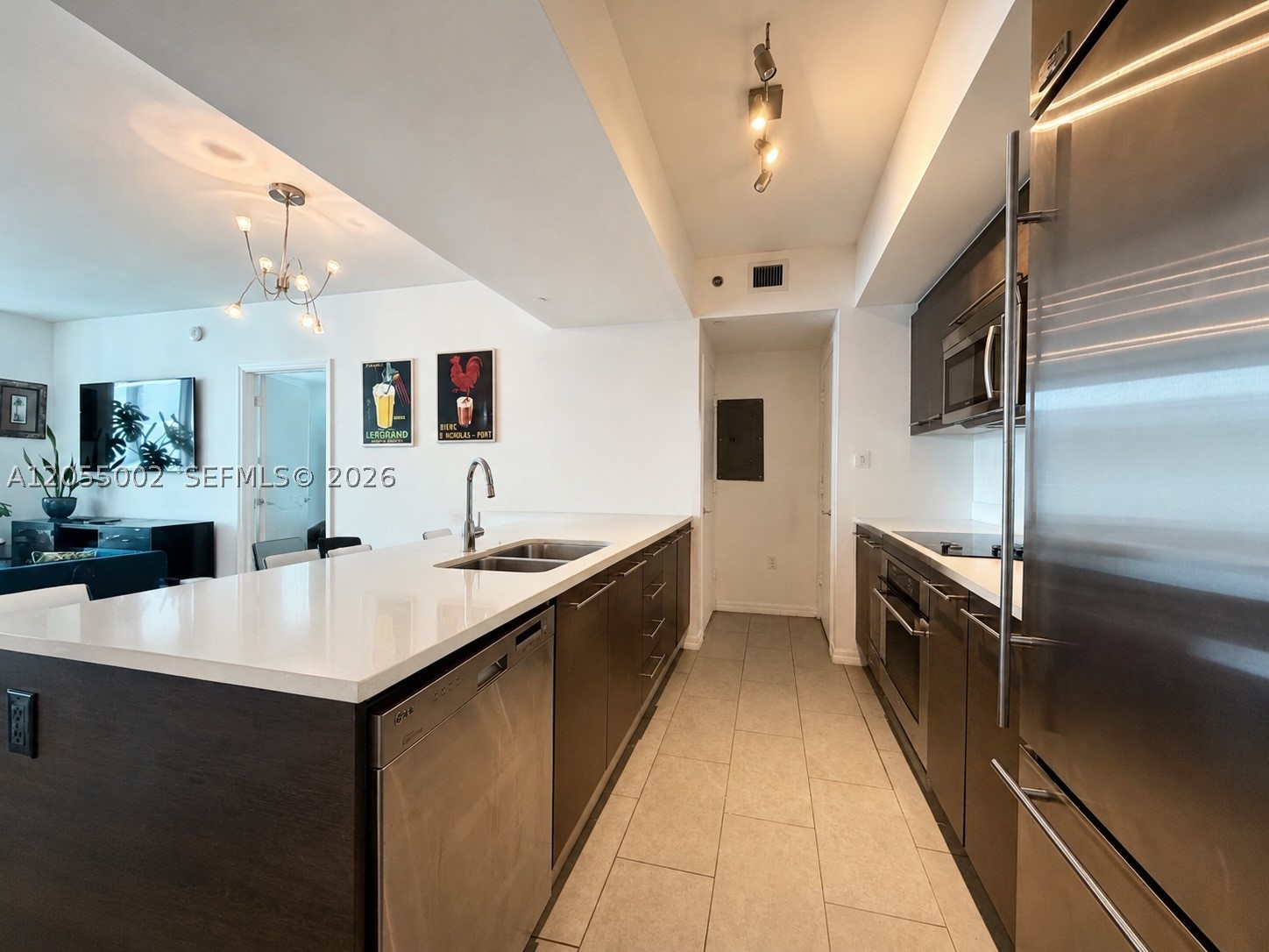500 Brickell Ave #1805, Miami FL 33131