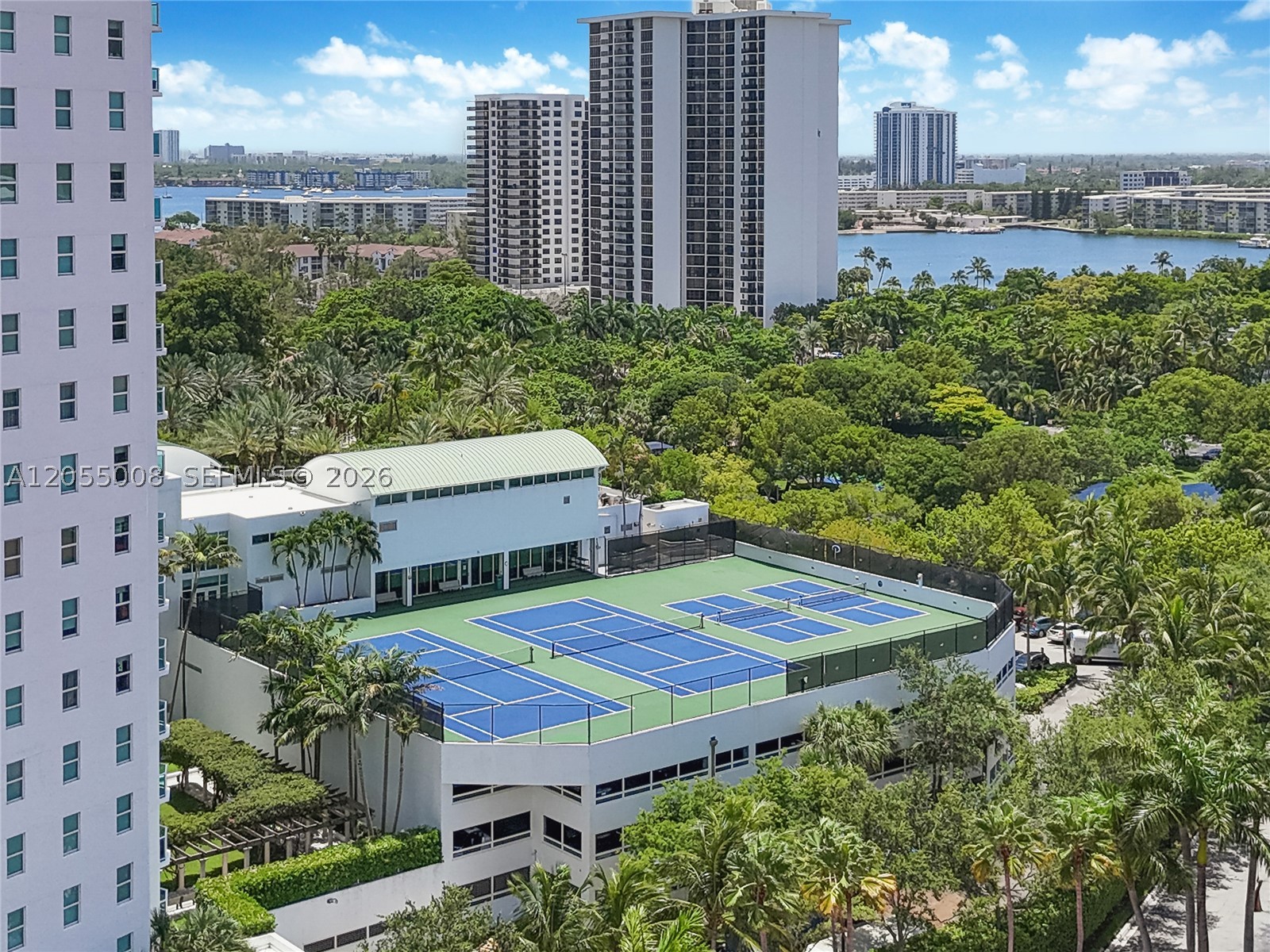 3301 NE 183rd St #502, Aventura FL 33160