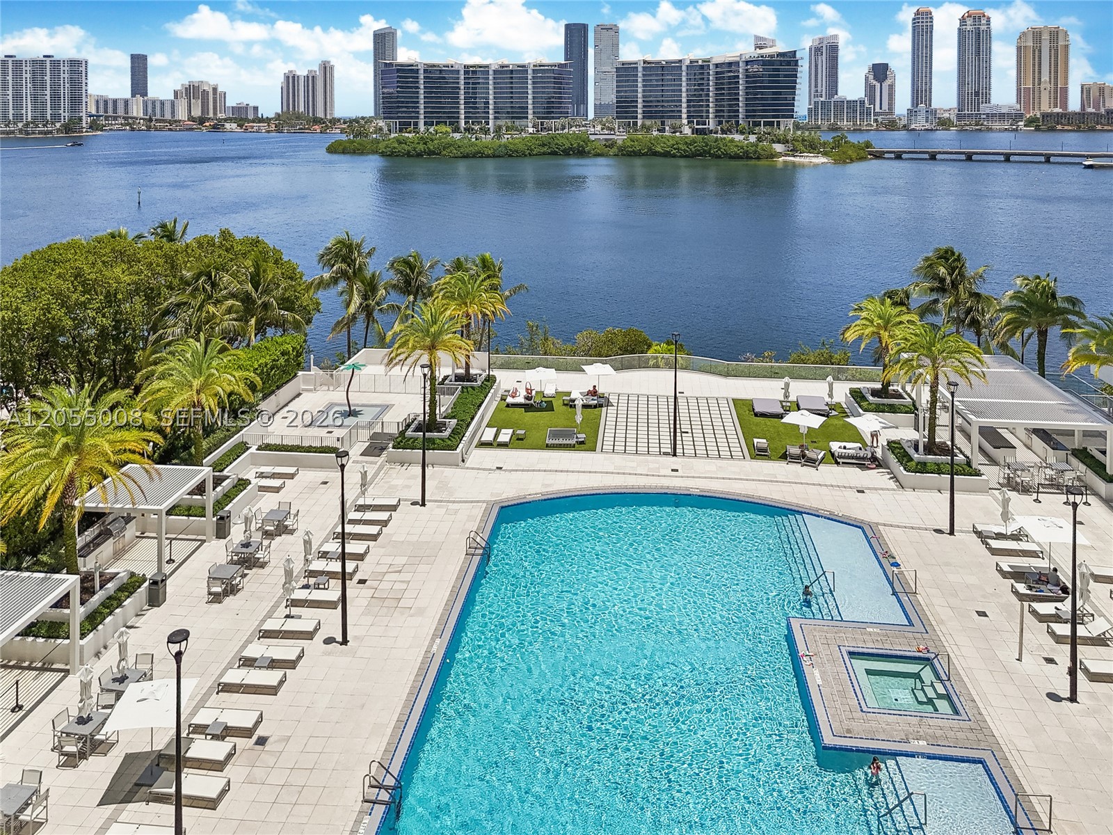 3301 NE 183rd St #502, Aventura FL 33160