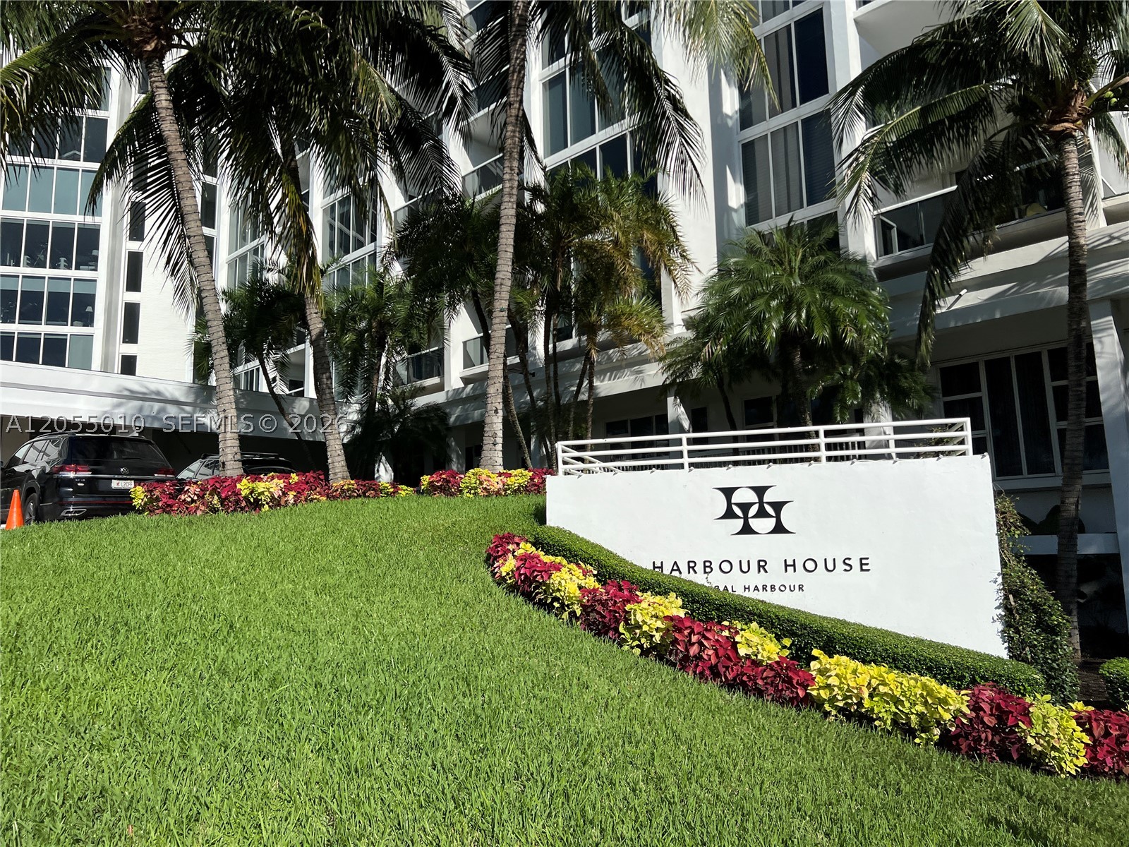 10275 Collins Ave #112, Bal Harbour FL 33154