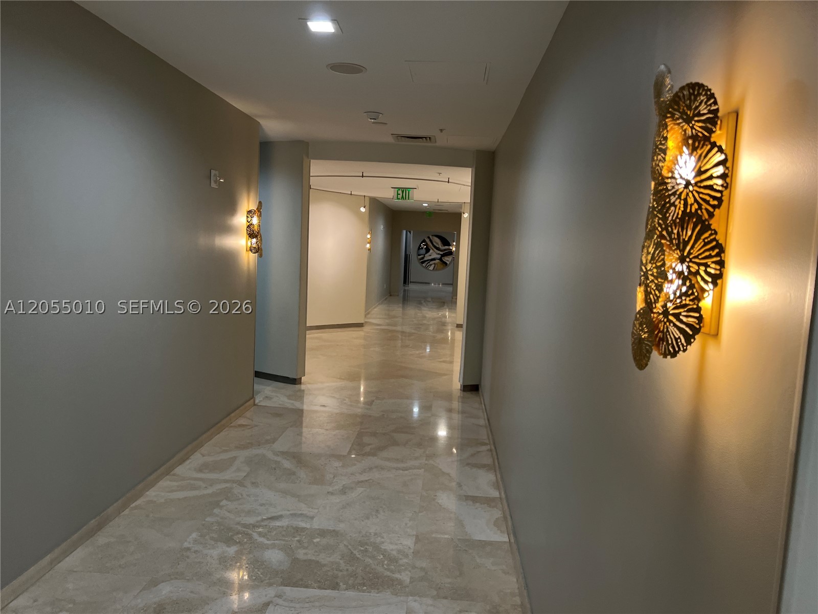 10275 Collins Ave #112, Bal Harbour FL 33154