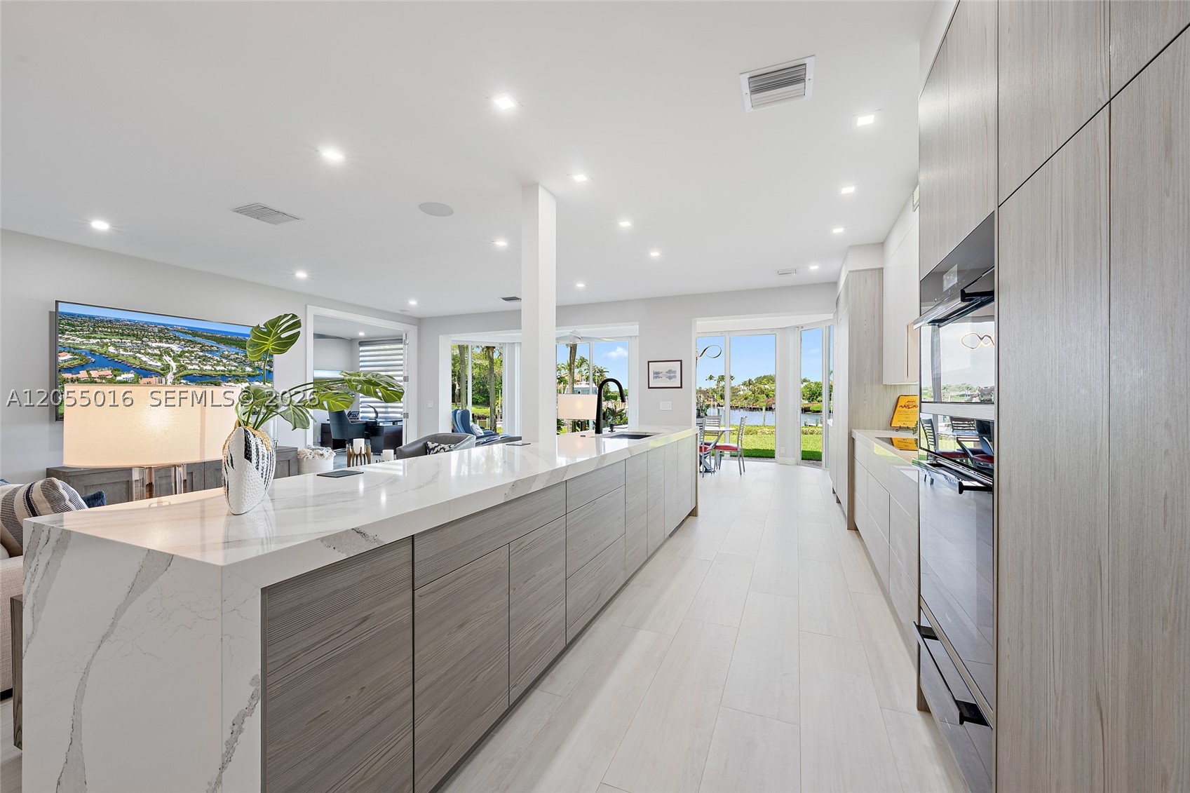 301 Captains Way #301, Jupiter FL 33477