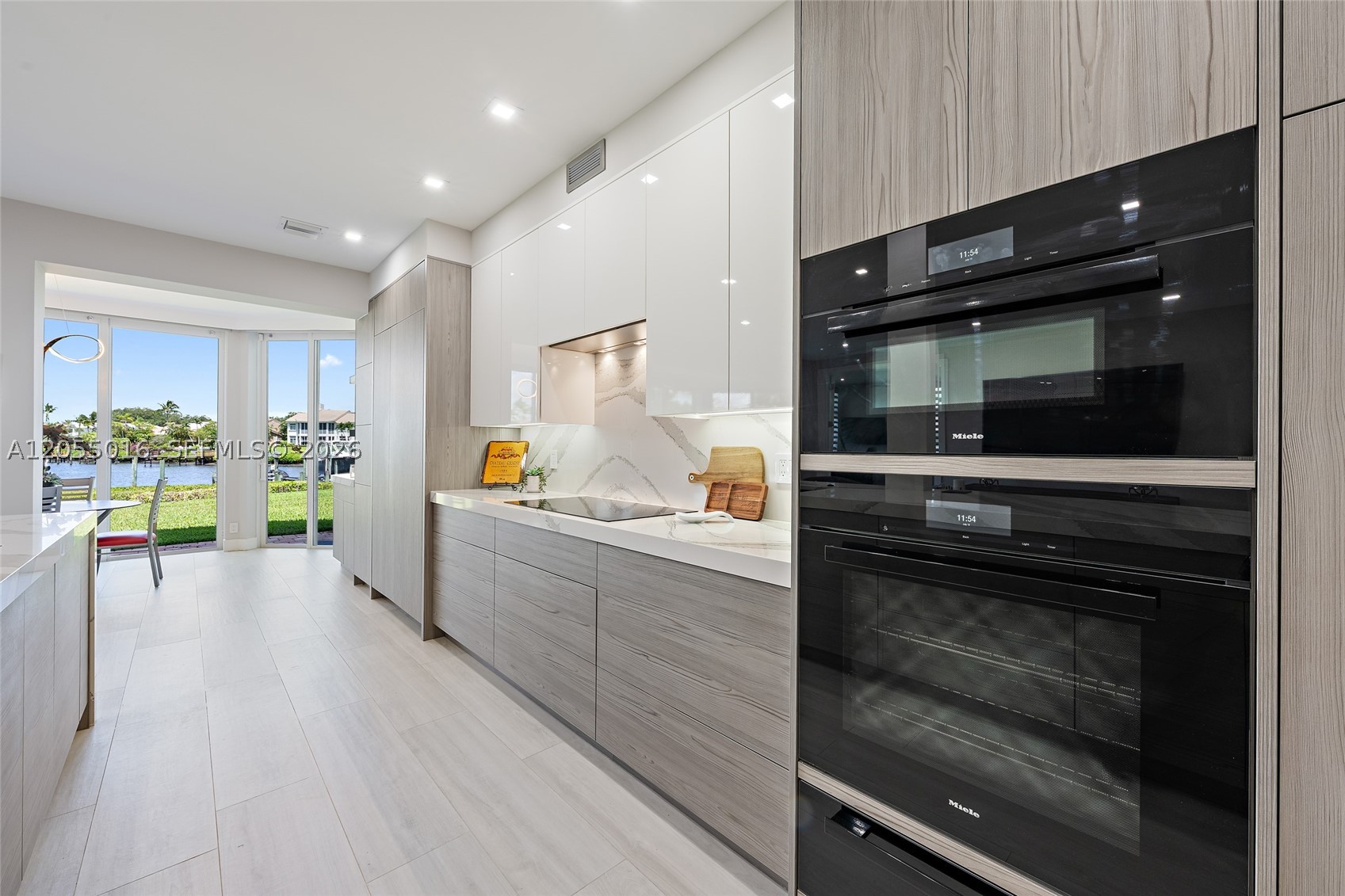 301 Captains Way #301, Jupiter FL 33477