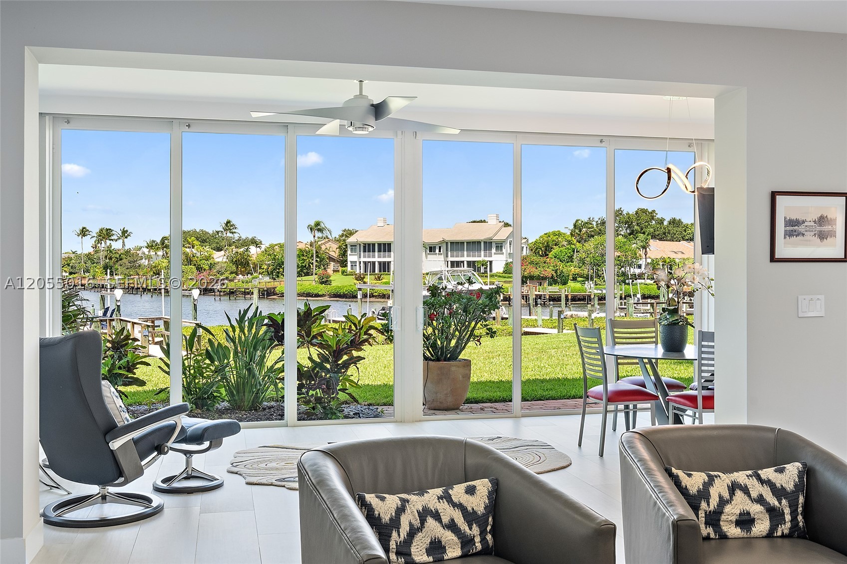 301 Captains Way #301, Jupiter FL 33477
