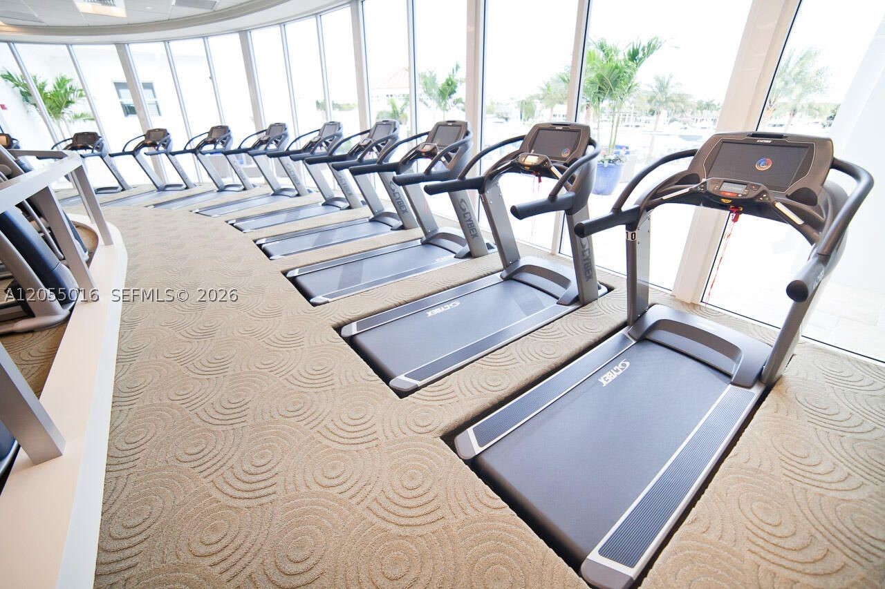 301 Captains Way #301, Jupiter FL 33477