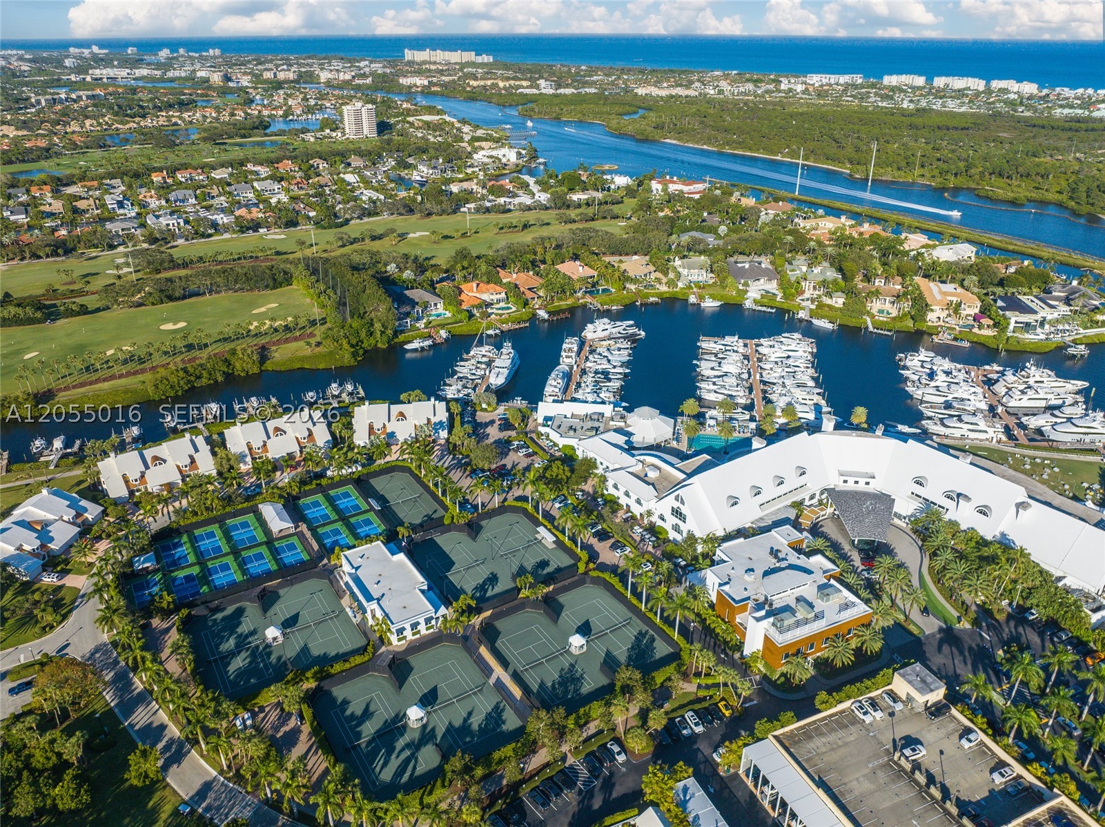 301 Captains Way #301, Jupiter FL 33477