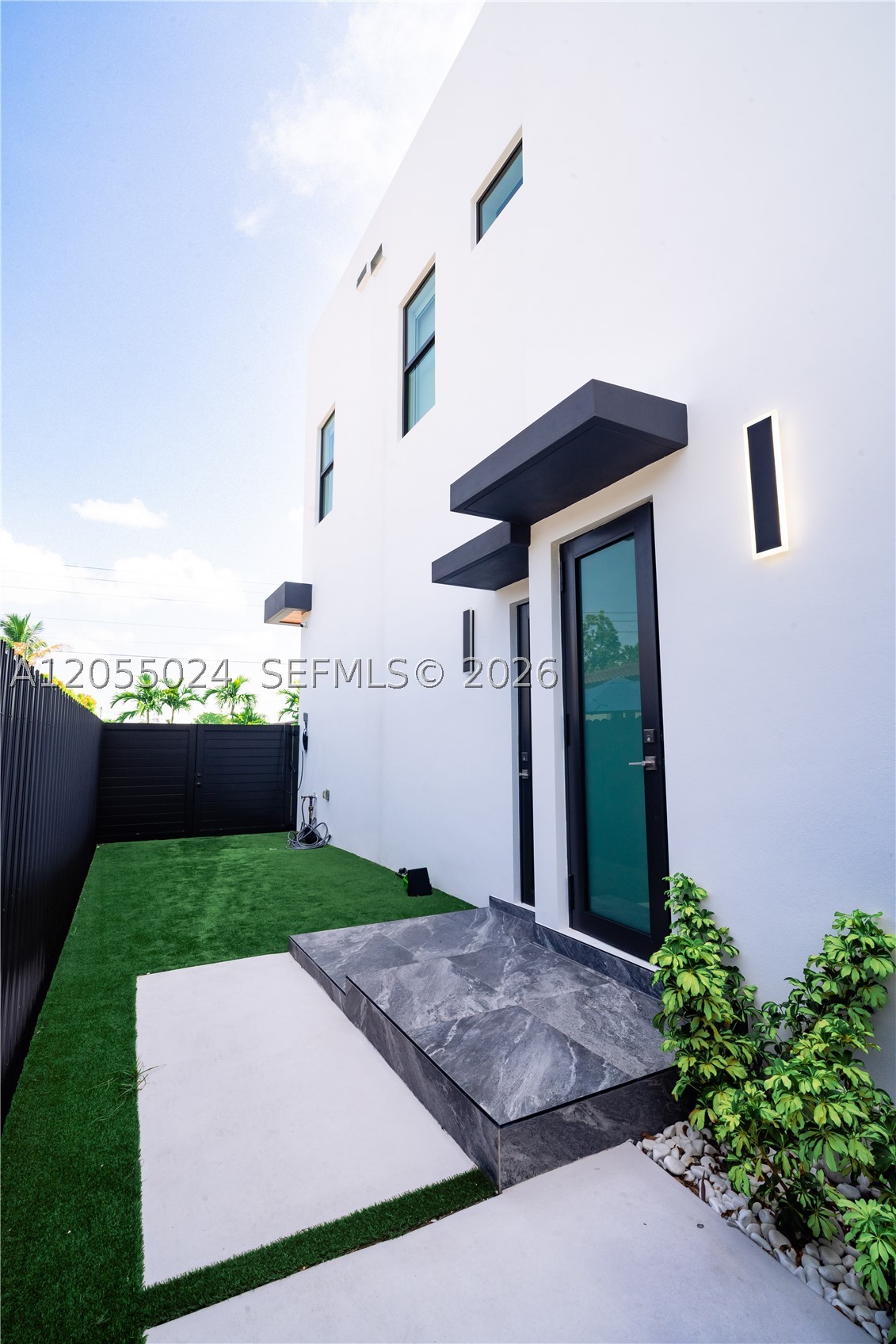 9330 SW 34th St #NA, Miami FL 33165