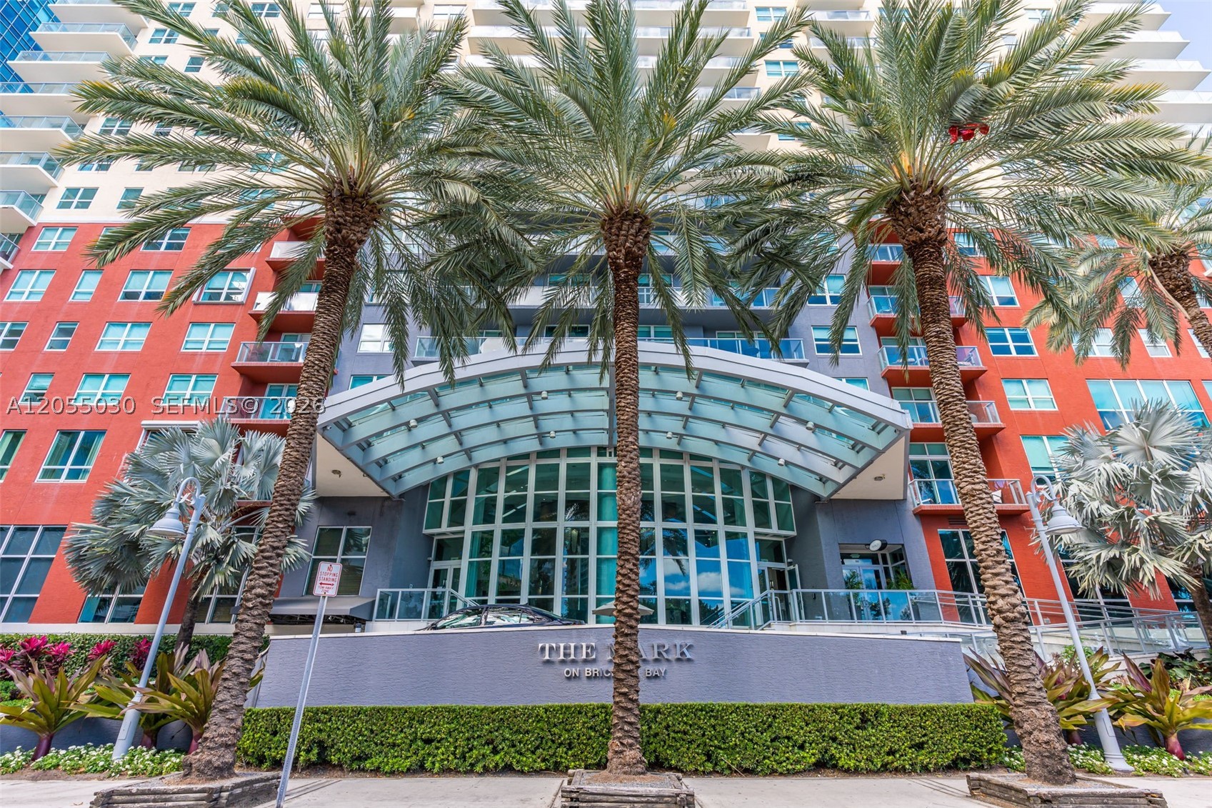 1155 Brickell Bay Dr #2007, Miami FL 33131