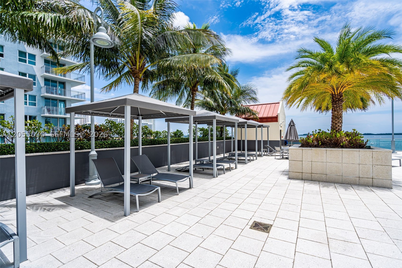 1155 Brickell Bay Dr #2007, Miami FL 33131