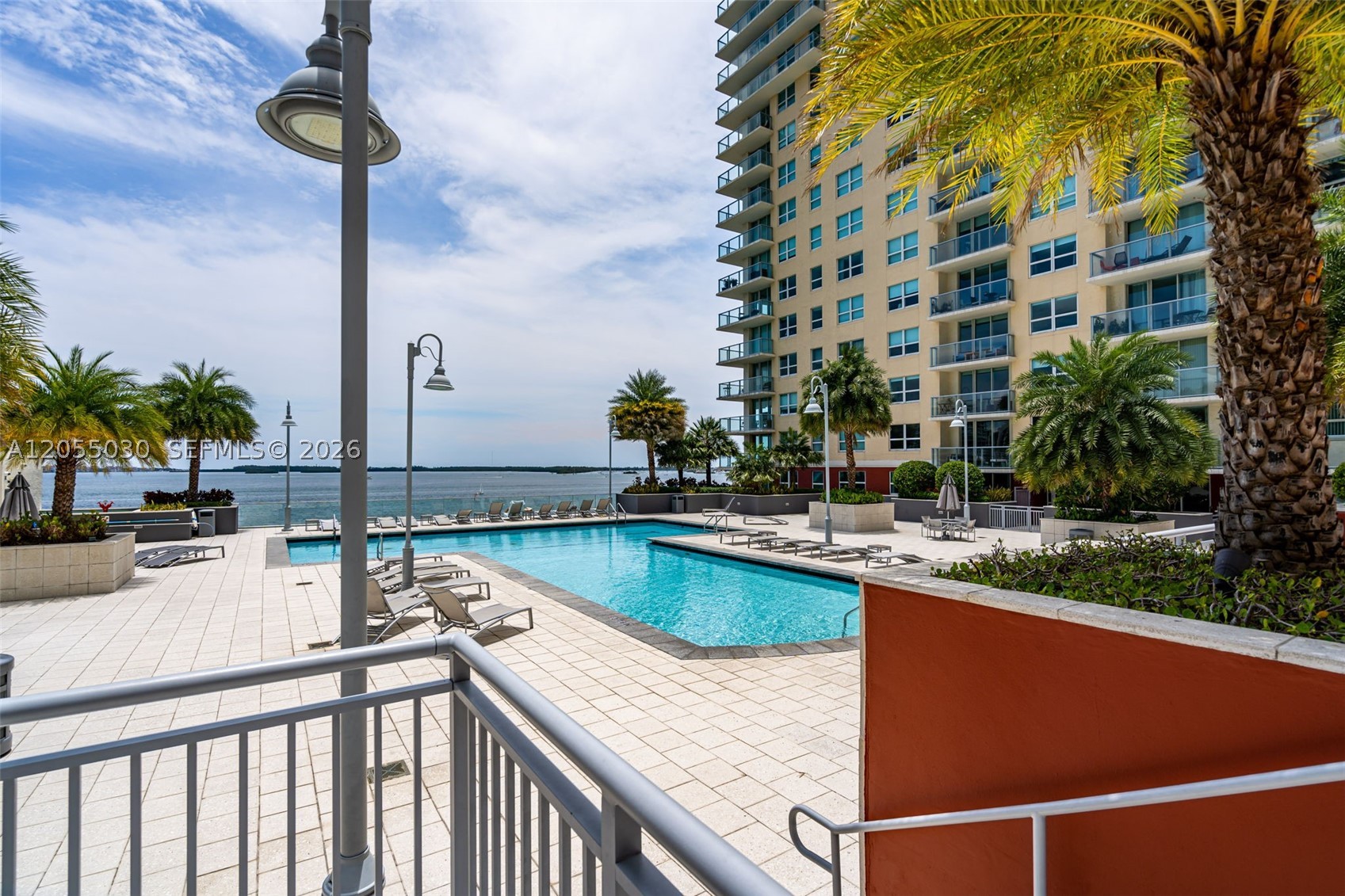 1155 Brickell Bay Dr #2007, Miami FL 33131