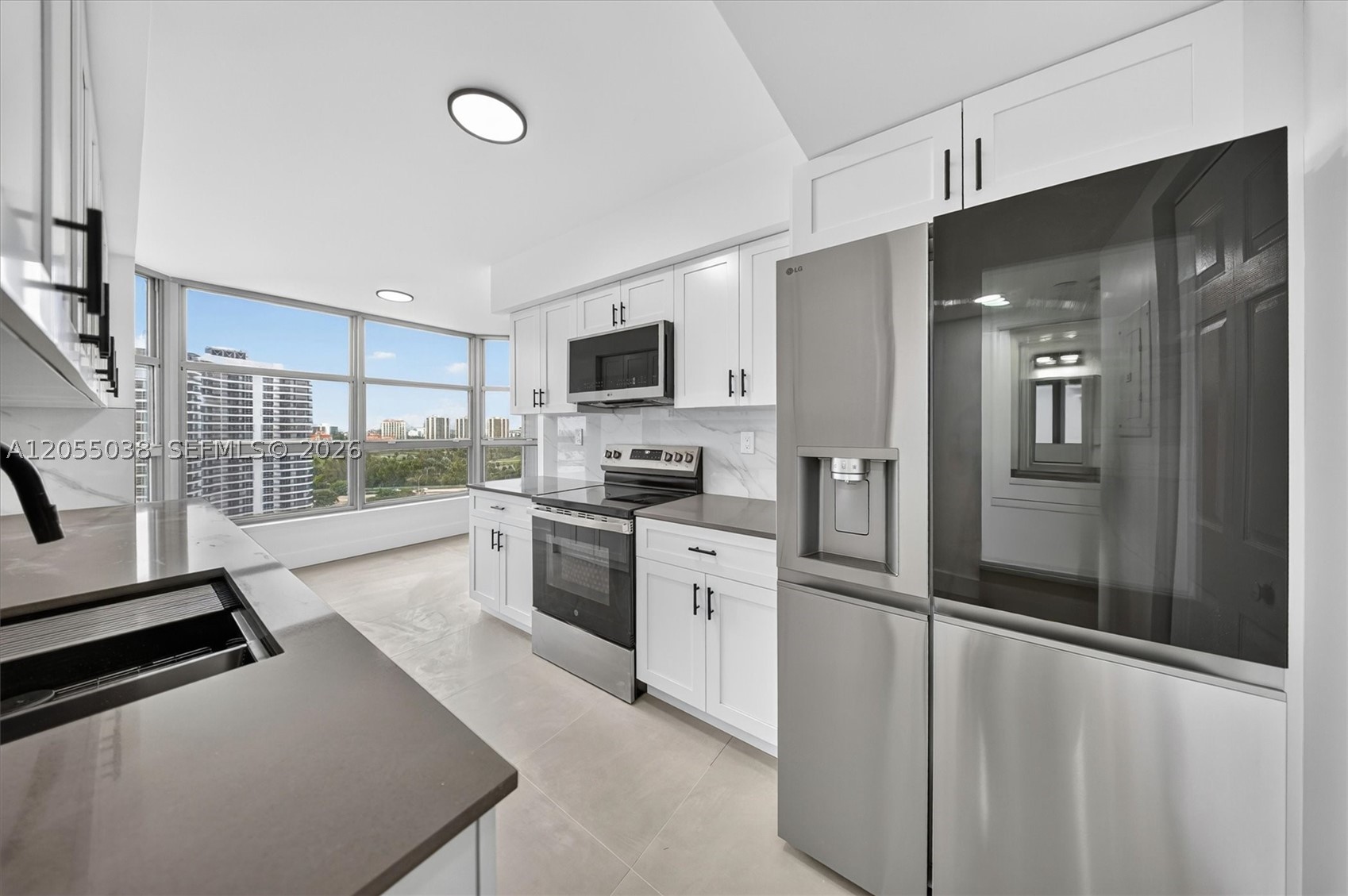 3530 Mystic Pointe Dr #1606, Aventura FL 33180