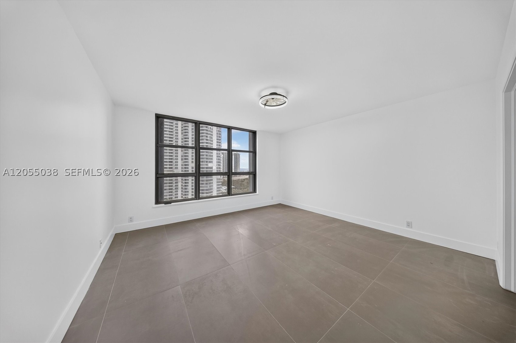 3530 Mystic Pointe Dr #1606, Aventura FL 33180