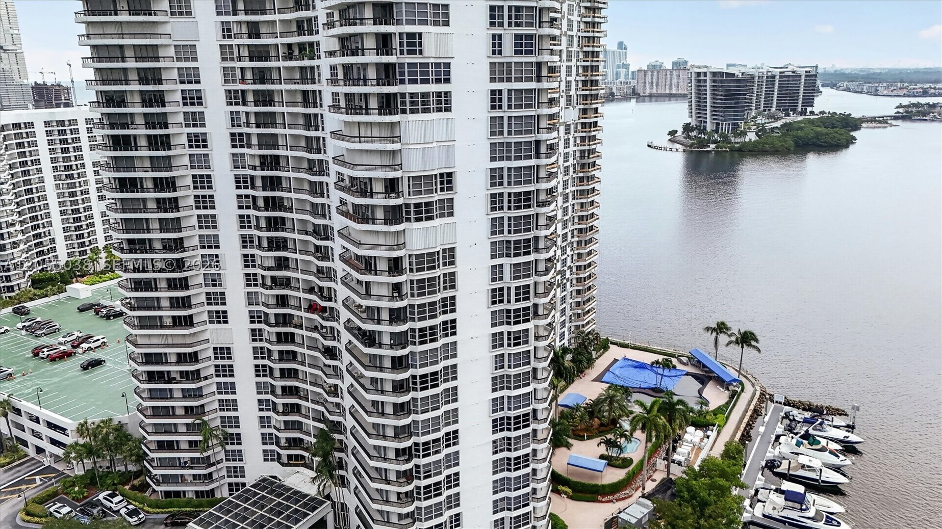 3530 Mystic Pointe Dr #1606, Aventura FL 33180