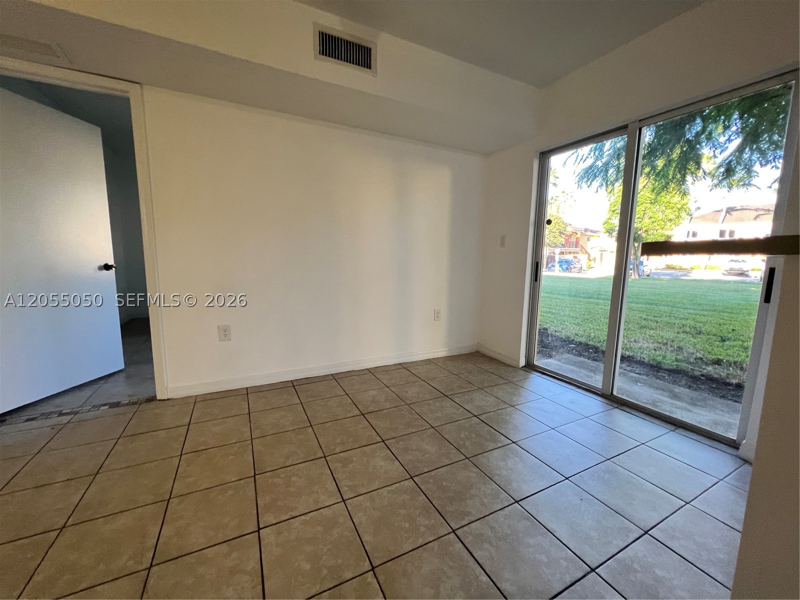 985 NE 33rd Ter #104, Homestead FL 33033