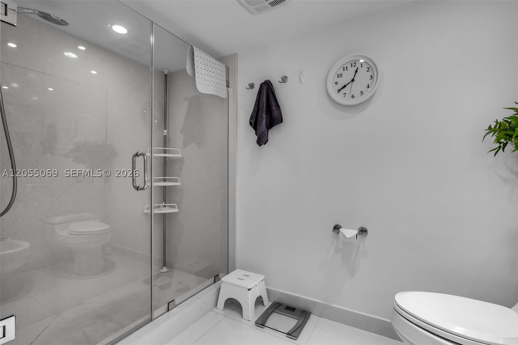 201 Crandon Blvd #220, Key Biscayne FL 33149
