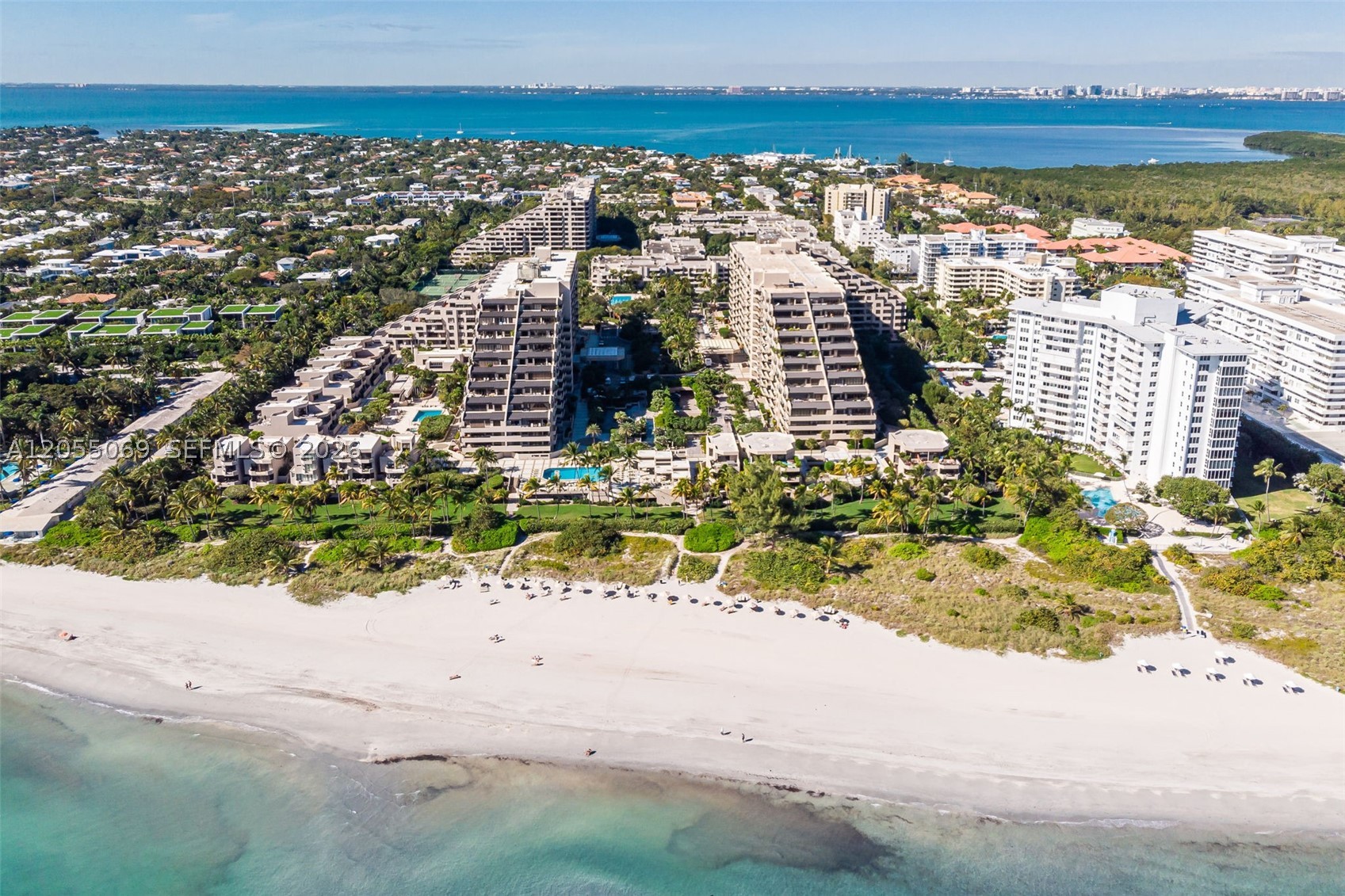 201 Crandon Blvd #220, Key Biscayne FL 33149
