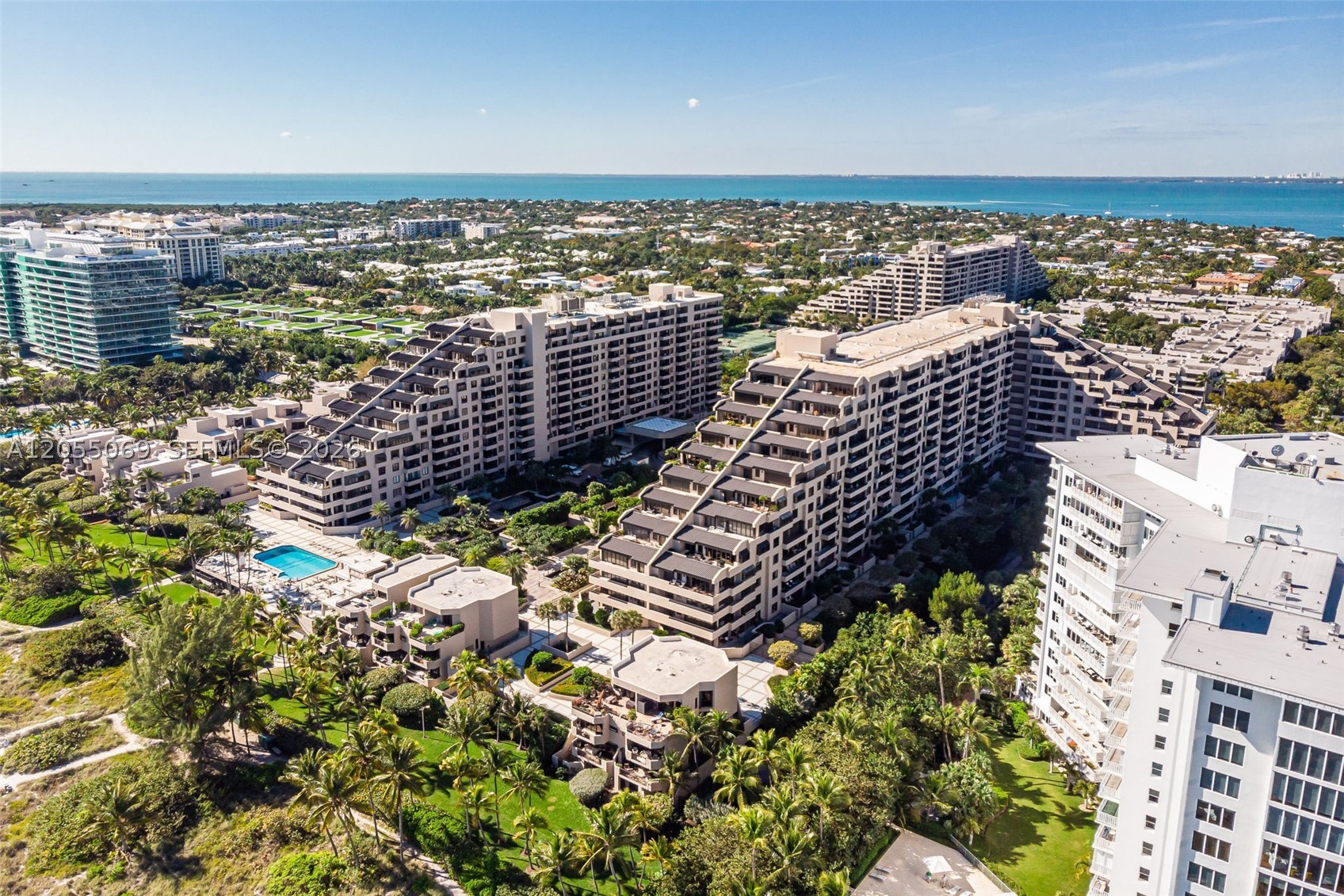 201 Crandon Blvd #220, Key Biscayne FL 33149