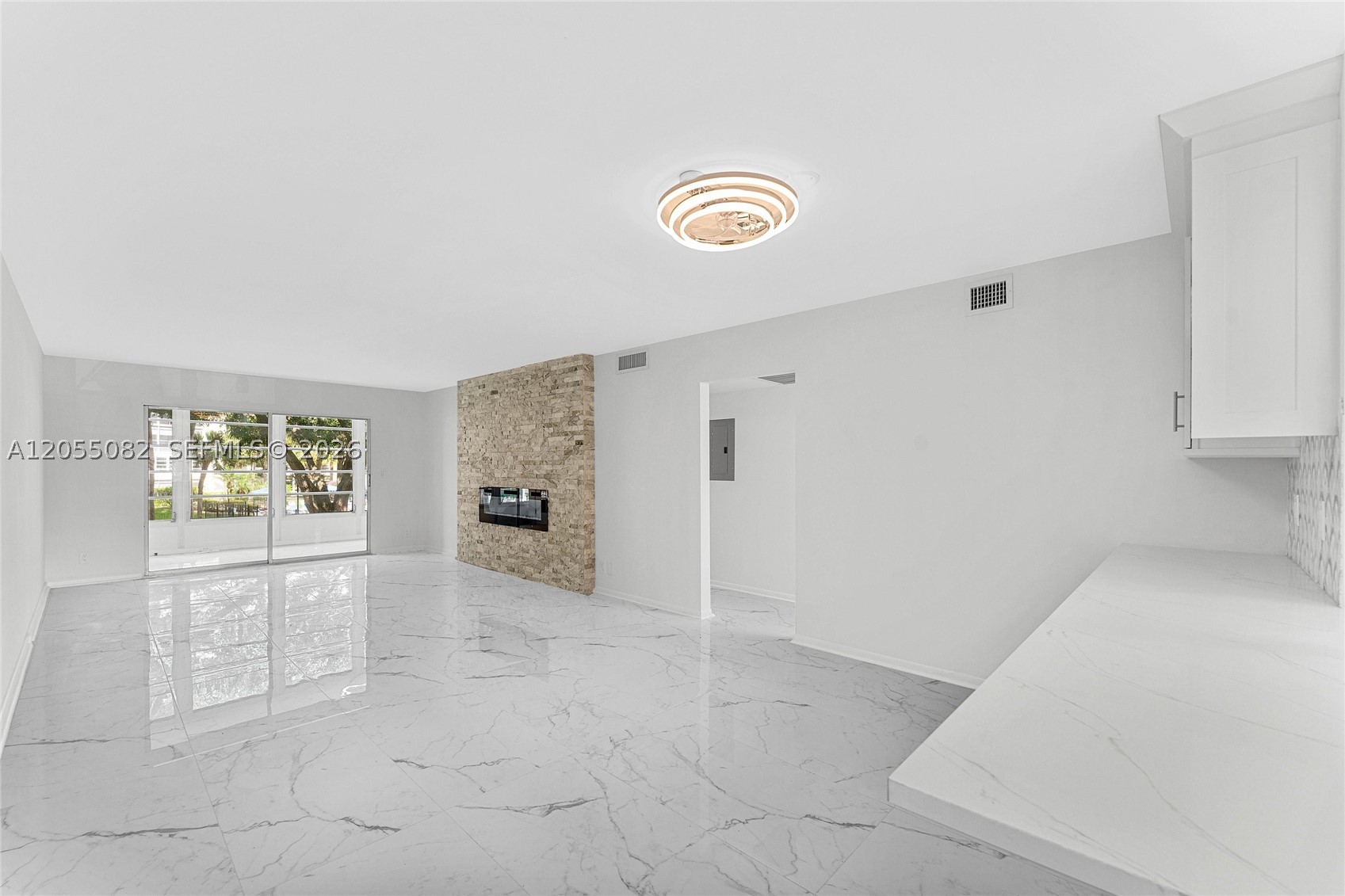 2303 Lucaya Ln #H2, Coconut Creek FL 33066