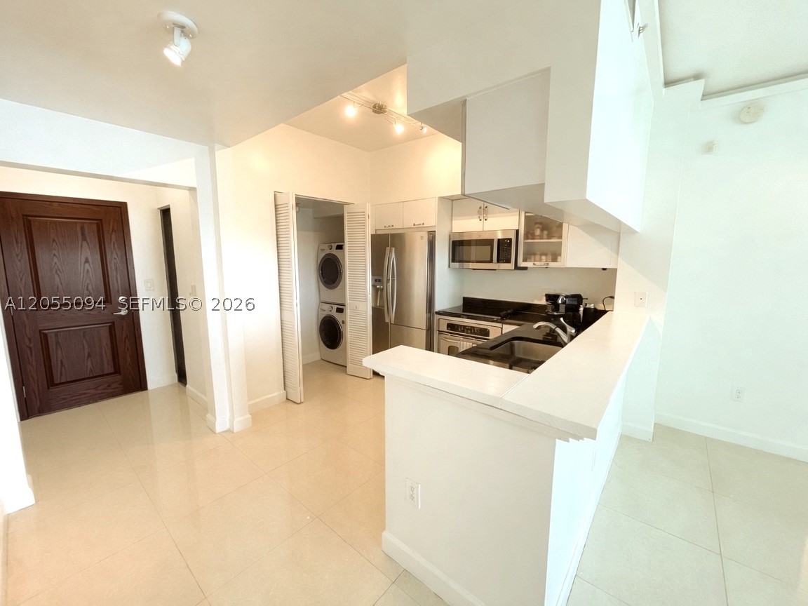 31 SE 5th St #3712, Miami FL 33131