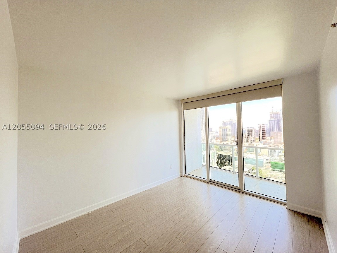 31 SE 5th St #3712, Miami FL 33131