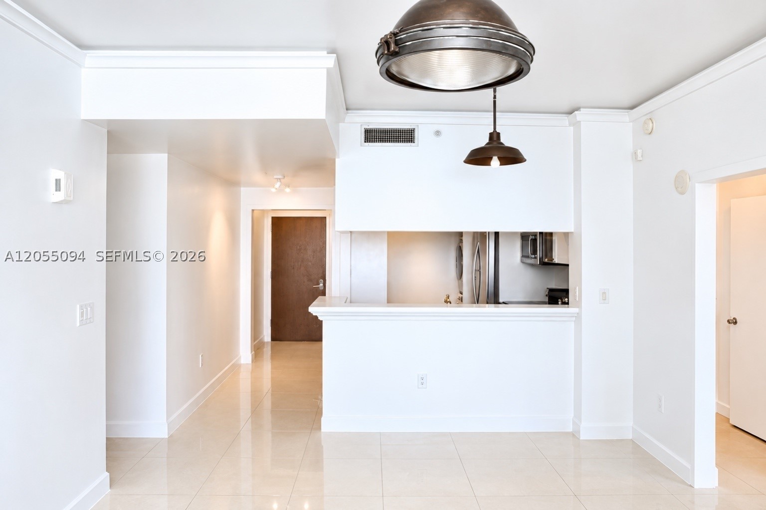 31 SE 5th St #3712, Miami FL 33131