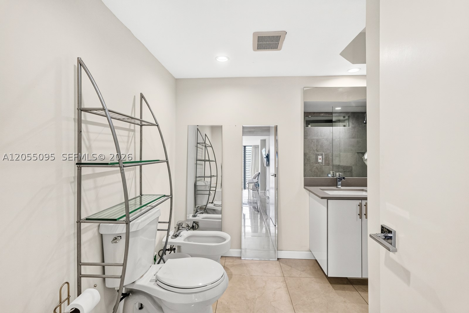 1901 Brickell Ave #B1109, Miami FL 33129