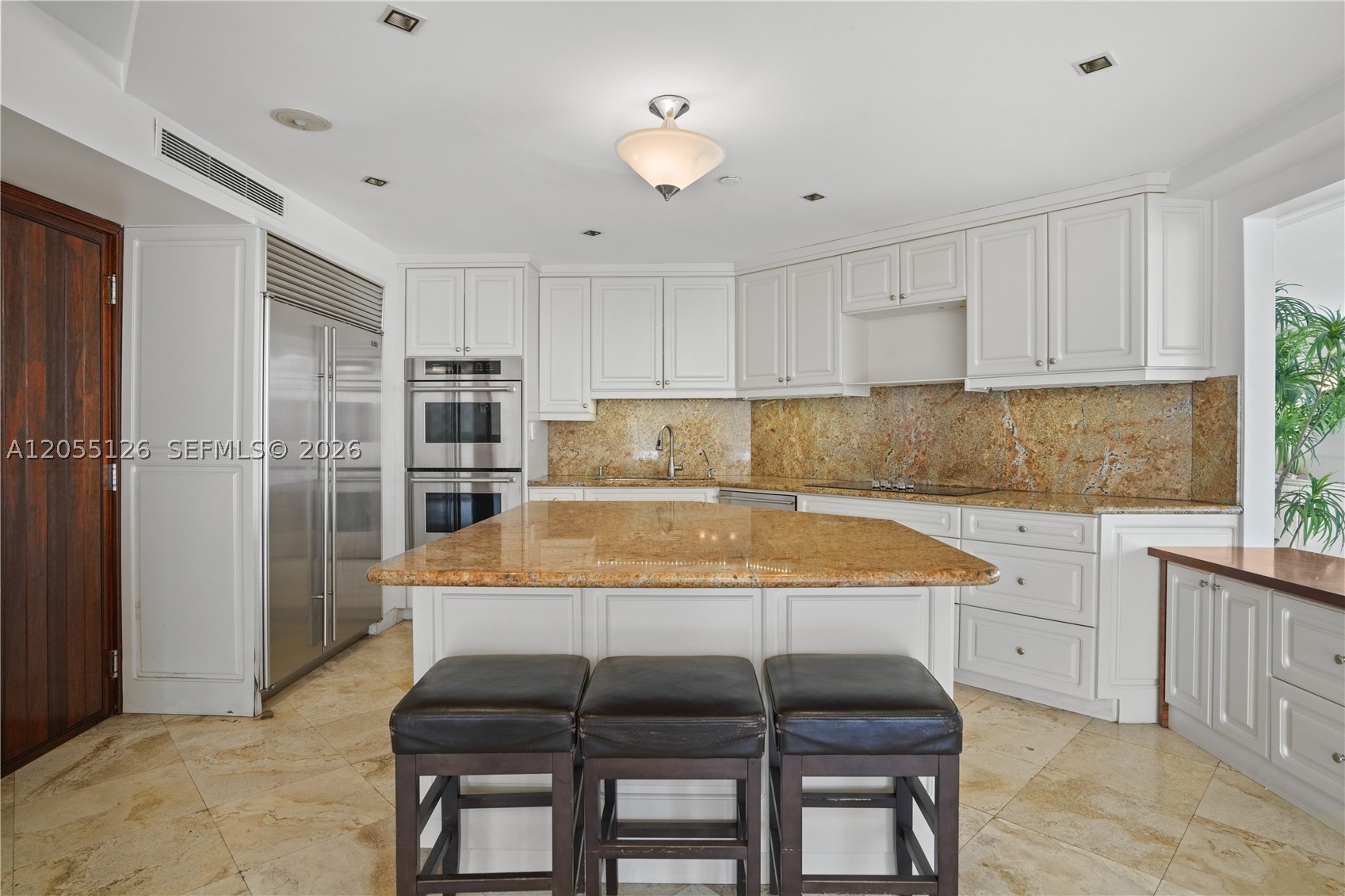 19355 Turnberry Way #25GR, Aventura FL 33180