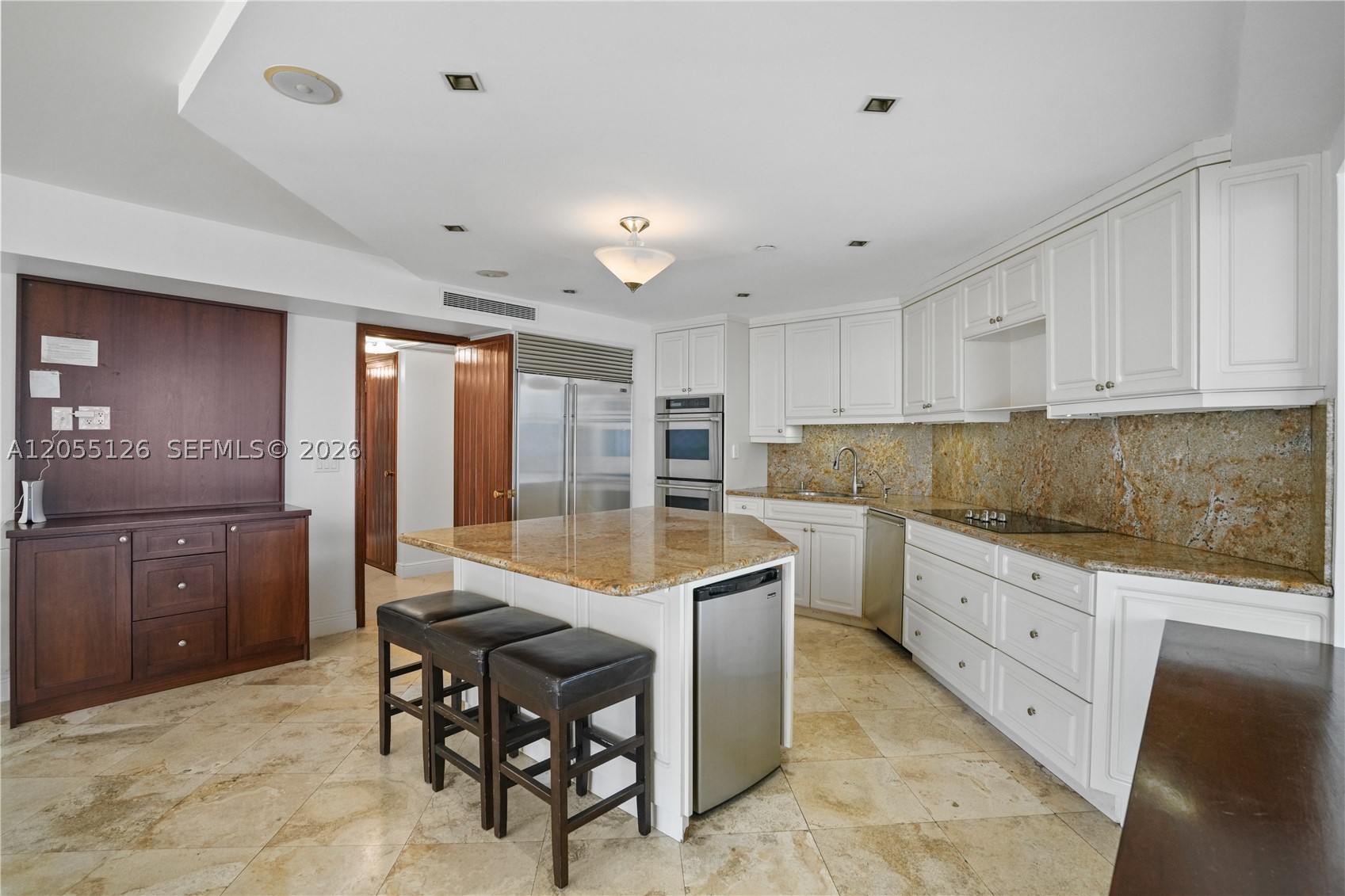 19355 Turnberry Way #25GR, Aventura FL 33180