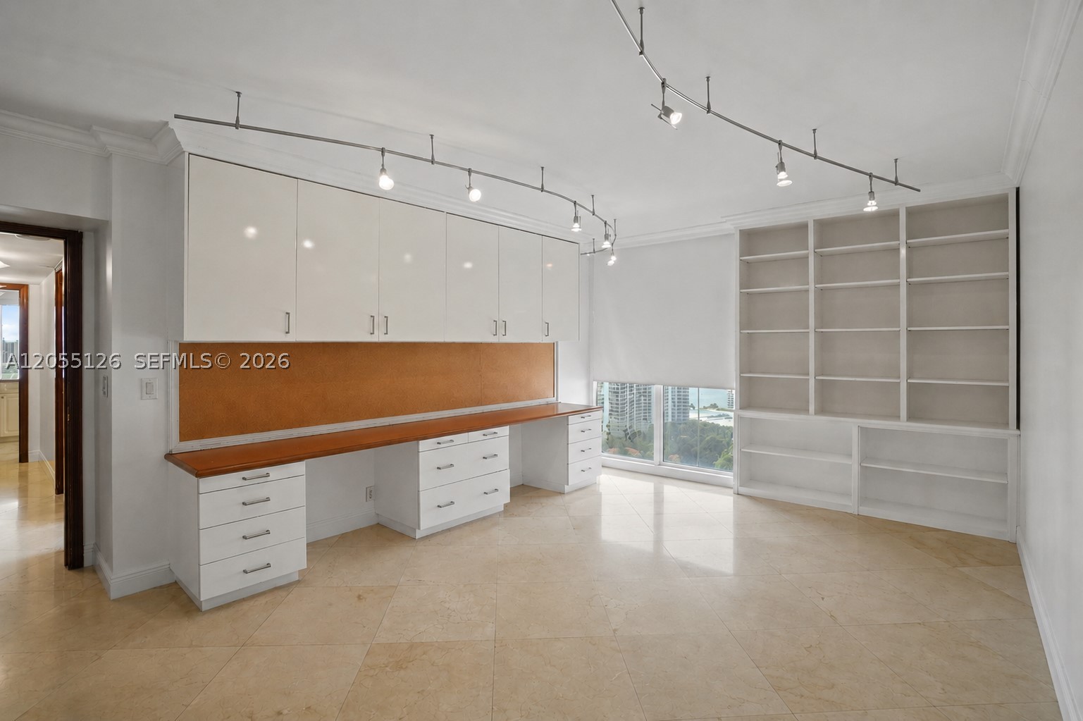 19355 Turnberry Way #25GR, Aventura FL 33180