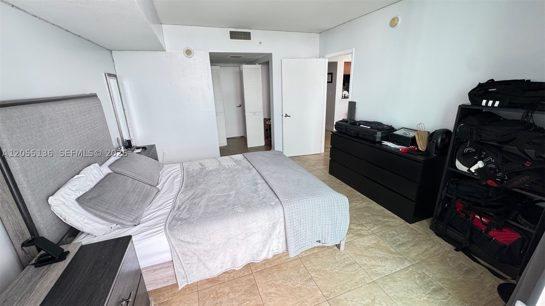 1800 N Bayshore Dr #1906, Miami FL 33132