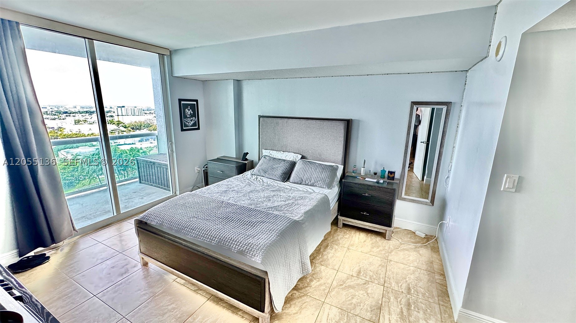 1800 N Bayshore Dr #1906, Miami FL 33132