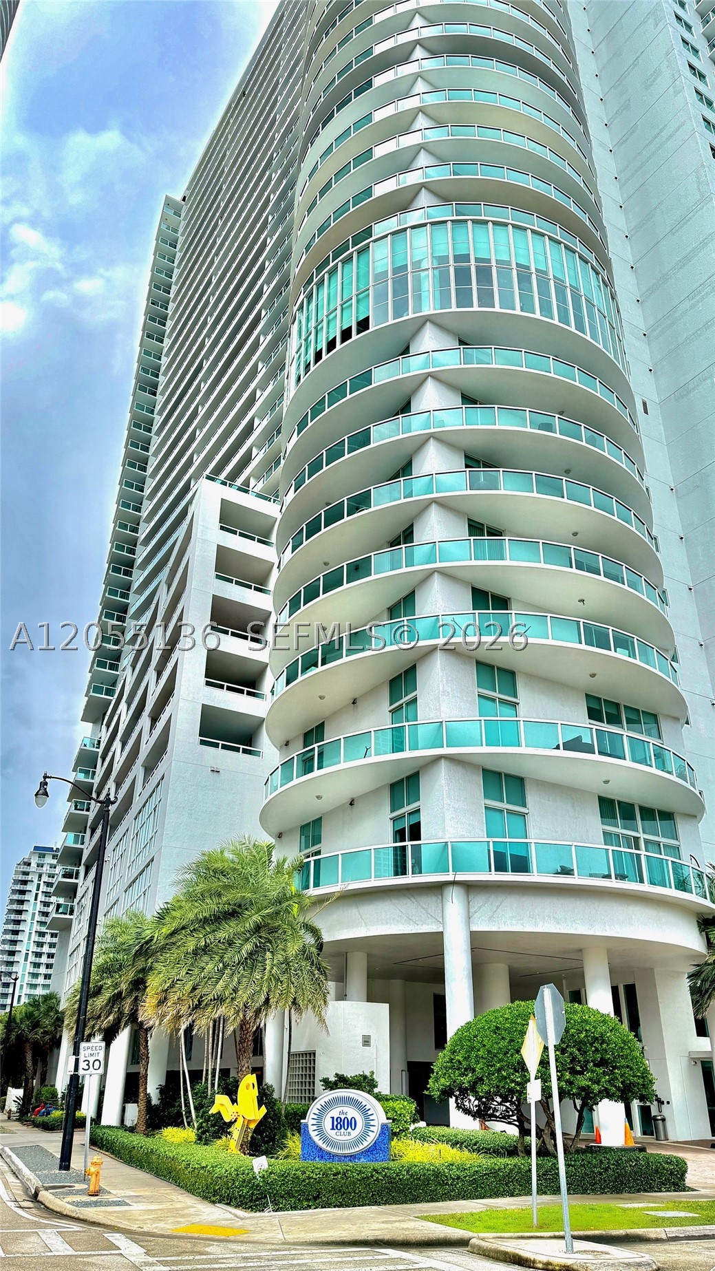 1800 N Bayshore Dr #1906, Miami FL 33132