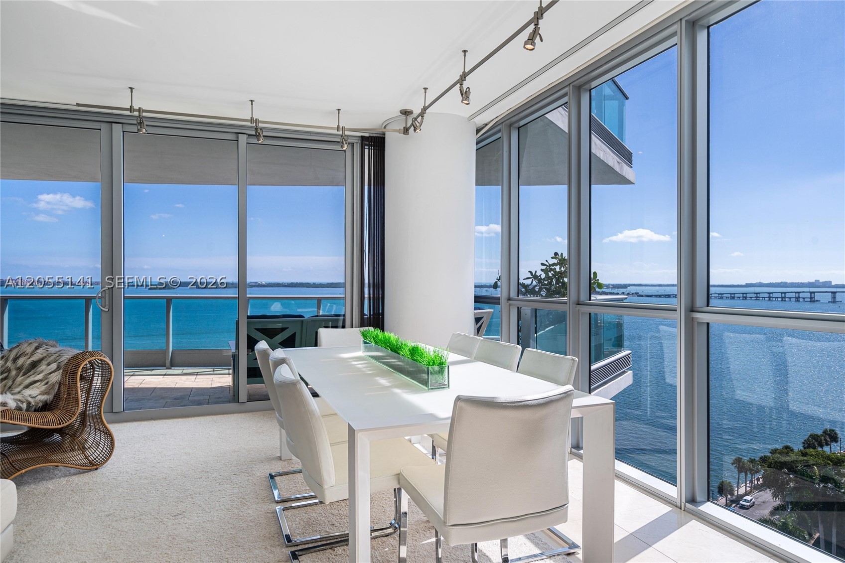 1331 Brickell Bay Dr #1611, Miami FL 33131