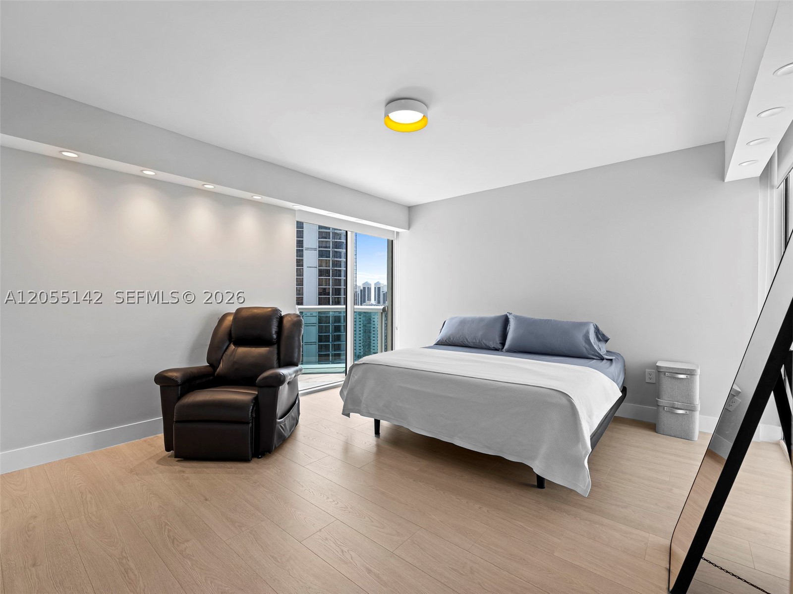 19400 Turnberry Way #1911, Aventura FL 33180