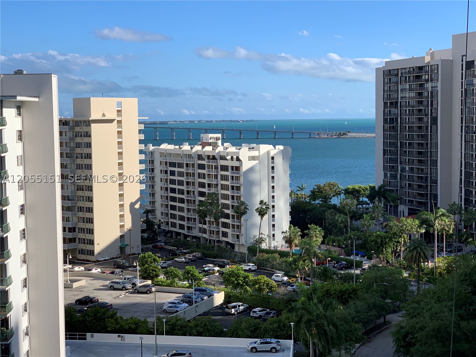 170 SE 14th St #1402, Miami FL 33131