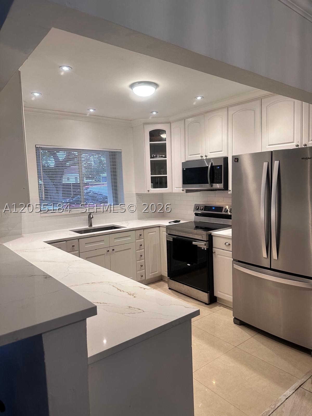 2532 NE 21 st Terrace, Lighthouse Point FL 33064