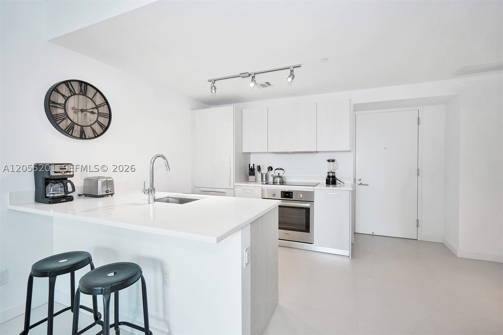 501 NE 31st St #702, Miami FL 33137