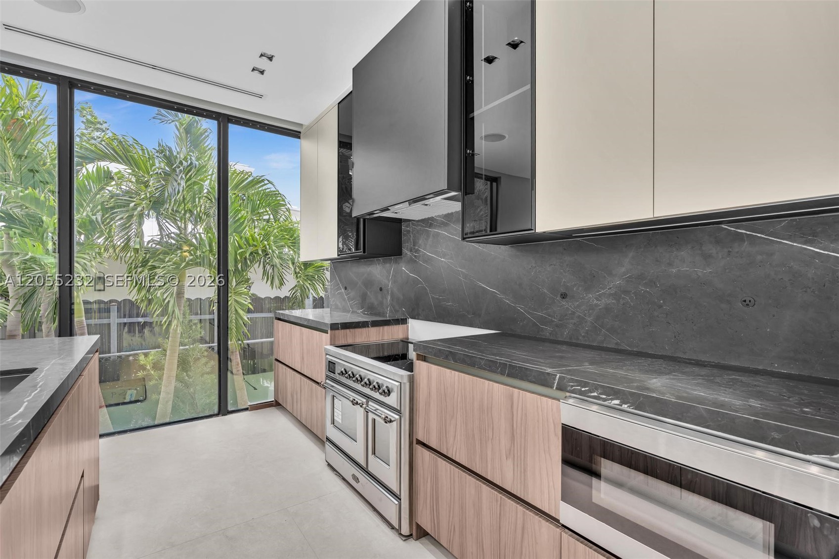 6020 Alton Rd, Miami Beach FL 33140
