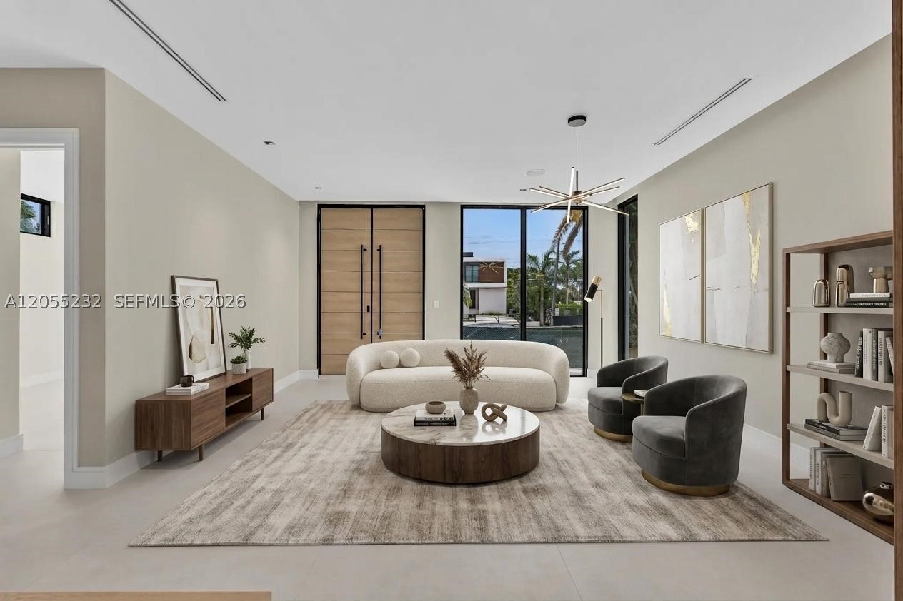 6020 Alton Rd, Miami Beach FL 33140