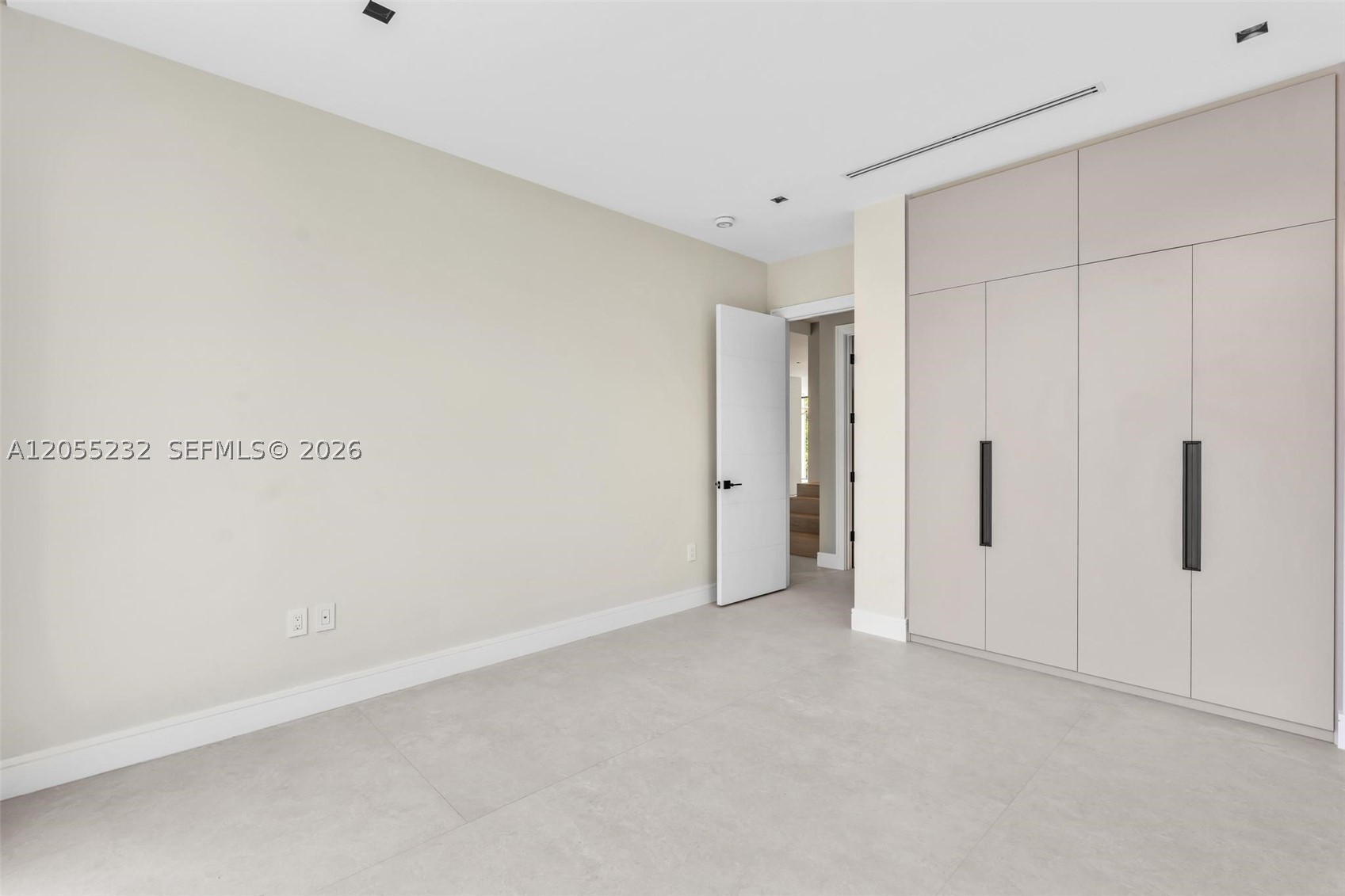 6020 Alton Rd, Miami Beach FL 33140