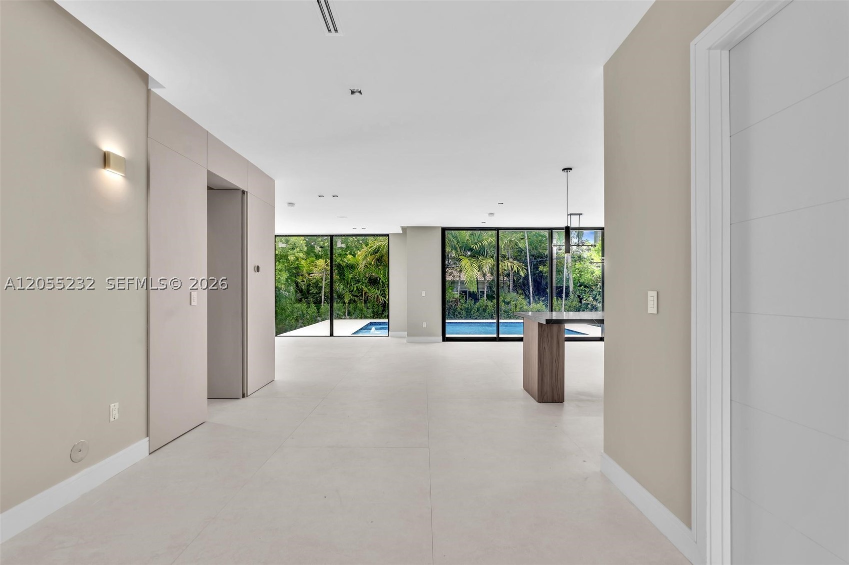 6020 Alton Rd, Miami Beach FL 33140