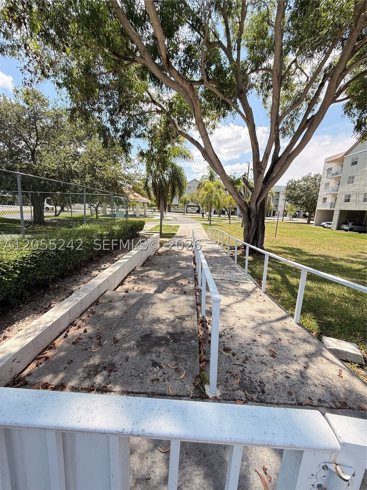 8240 SW 210th St #203, Cutler Bay FL 33189