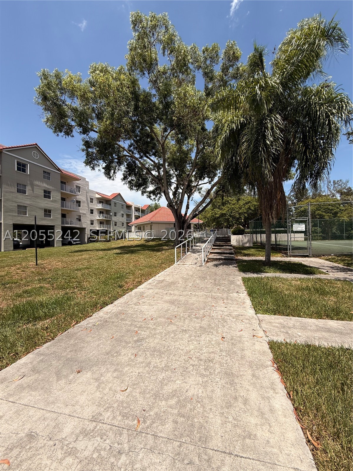 8240 SW 210th St #203, Cutler Bay FL 33189